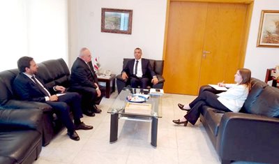 وزير الزراعة يعزّز الشراكات الدولية ويدفع باتجاه دعم التصدير وتطوير الأبحاث الزراعية