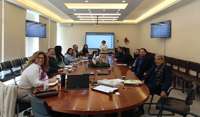 وزارة الزراعة: اجتماع موسّع للجنة تنمية قطاع التفاح لوضع خارطة طريق وطنية للإنتاج والتسويق