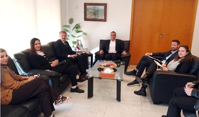 وزير الزراعة يستقبل سفير الدنمارك ويبحثان مشروعاً دولياً لإعادة تأهيل القطاع الزراعي في جنوب لبنان بقيمة 28 مليون دولار