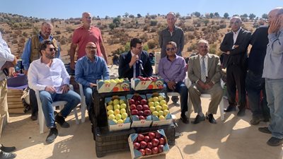 وزير الزراعة من عيناتا: لتفكيك عقبات الترانزيت والجمارك مع سوريا والاردن والعراق لتسهيل تصدير التفاح