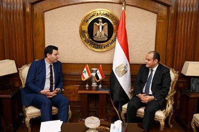 وزير الزراعة اللبناني يبحث تنمية أطر التعاون الإقتصادي المشترك بين لبنان ومصر مع وزير التجارة والصناعة المصري: 