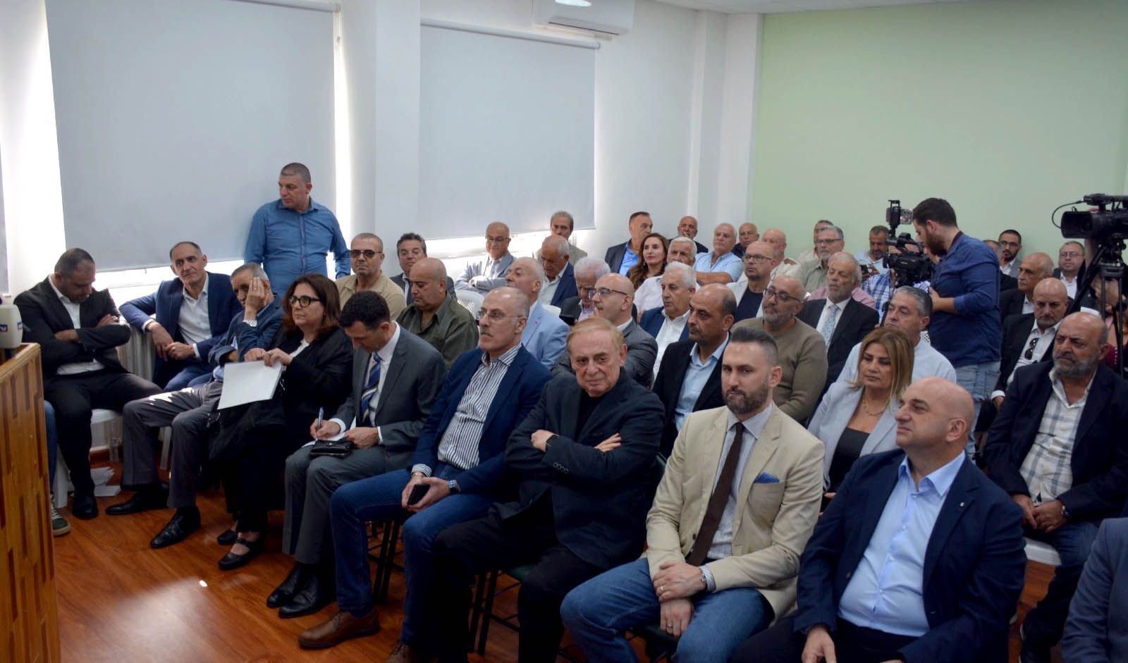 افتتاح مكتب 