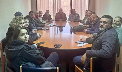 المدير العام لوزارة الزراعة يترأس اجتماعاً تنسيقياً في زحلة لمتابعة شؤون المزارعين في البقاع وبعلبك – الهرمل