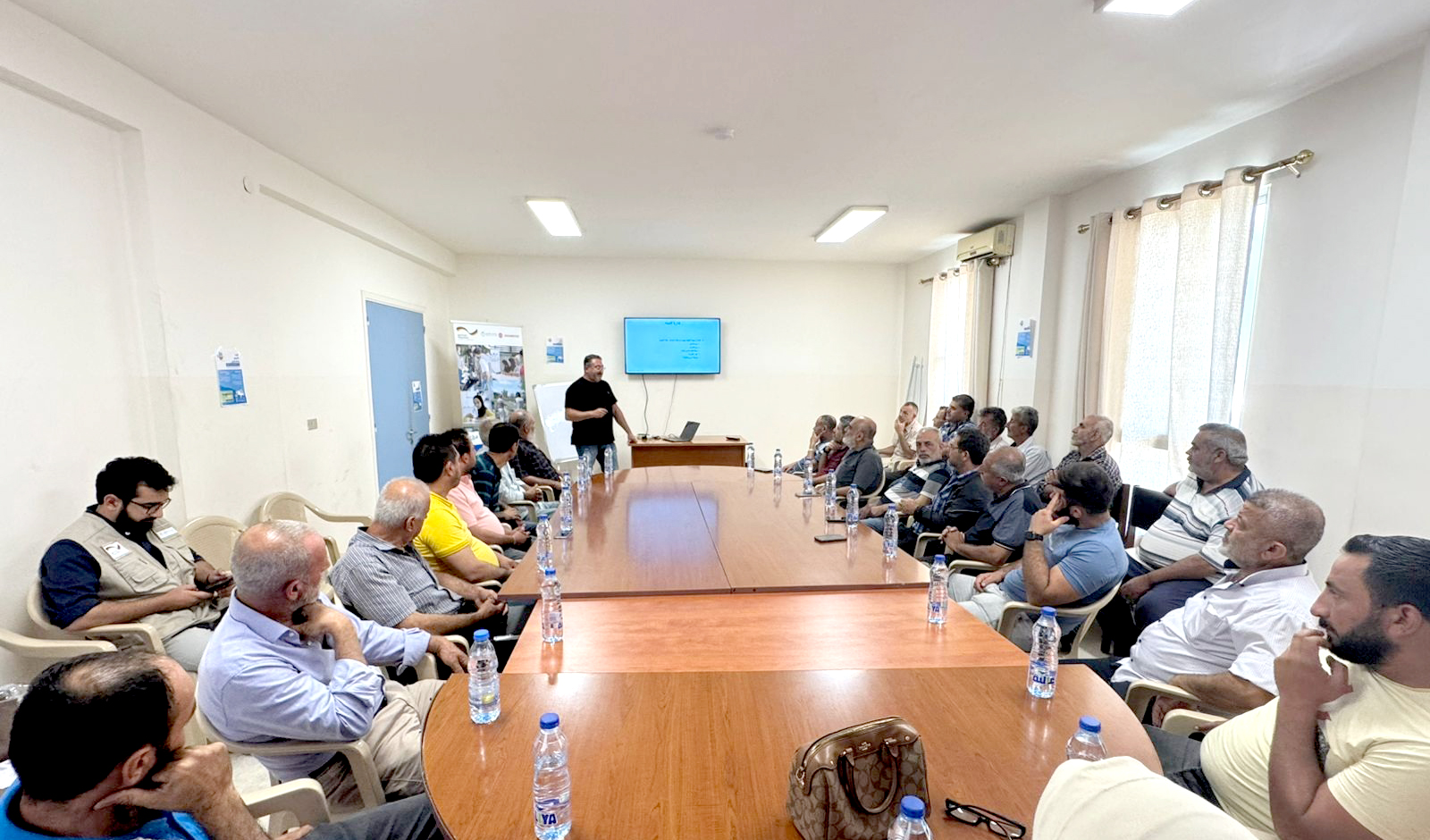 في إطار البرنامج الوطني للإرشاد الزراعي: ورشة تدريبية في عكار حول إدارة المياه وتحسين خصوبة التربة