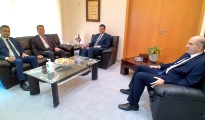 وزير الزراعة استقبل سفير لبنان في العراق