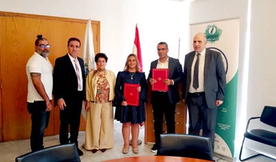 الوزير نزار هاني يوقّع مذكرة تفاهم مع جمعية 