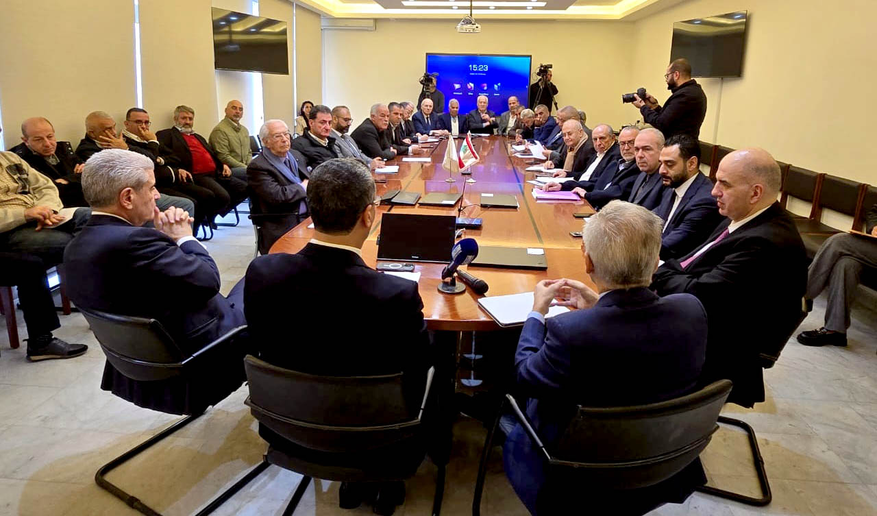 وزارة الزراعة تعقد الاجتماع الأول للجنة الوزارية المشتركة لمناقشة الاتفاقيات الزراعية والصناعية وحماية الإنتاج المحلي