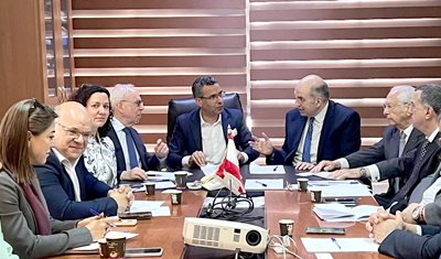 وزير الزراعة يفتتح الاجتماع الأول للجنة النبيذ والعرق والمشروبات الكحولية