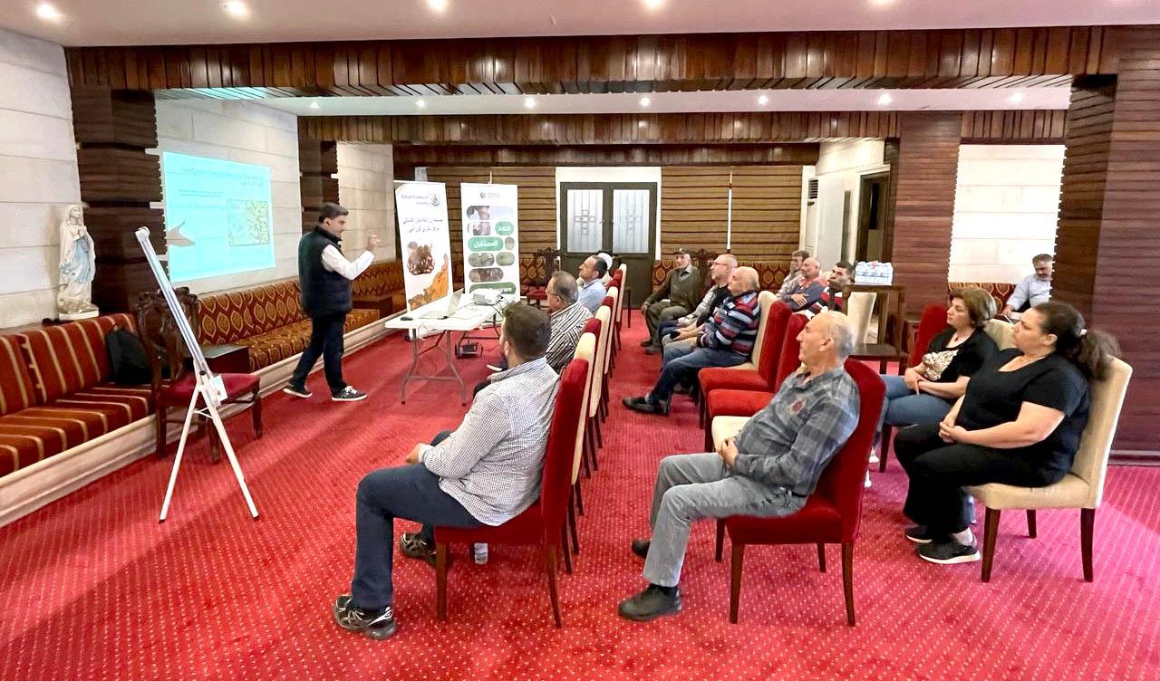 وزارة الزراعة تنظّم دورة تدريبية في الديمان حول إدارة ري التفاح في ظل التحديات المناخية
