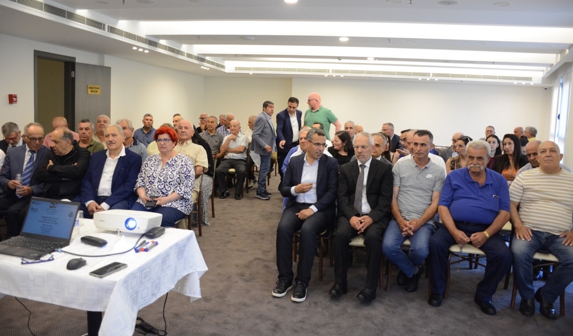 برعاية وزير الزراعة: ندوة توجيهية في الدامور حول مرض ذبول Fusarium TR4 تهدف إلى حماية زراعة الموز في لبنان 