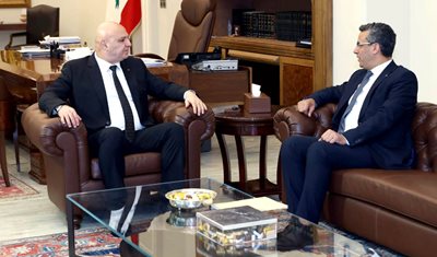 وزير الزراعة نزار هاني يطلع الرئيس عون على الواقع الزراعي وخطة تسهيل تصريف الإنتاج في الأسواق العربية