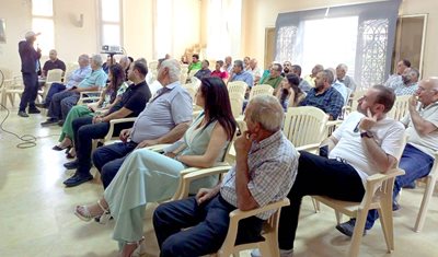 وزارة الزراعة تعزّز الإرشاد الزراعي البيئي من بسكنتا بندوة علمية حول الاستخدام الآمن للمبيدات