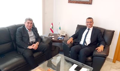 وزير الزراعة نزار هاني يبحث مع بسام طليس التحضيرات لإطلاق الخطة الوطنية لزراعة القنب ويؤكد على الشراكة الوطنية