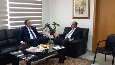  وزير الزراعة استقبل سفير لبنان في الجزائر 